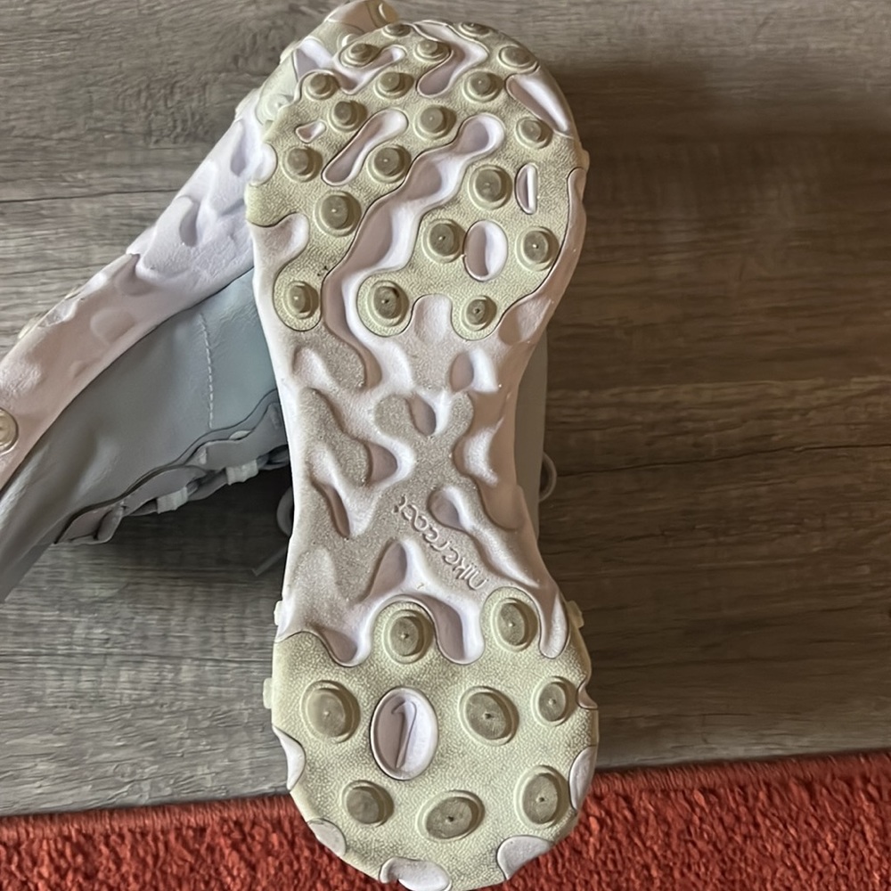 Nike React Athletic Shoes. Worn Twice. Like New - image 6